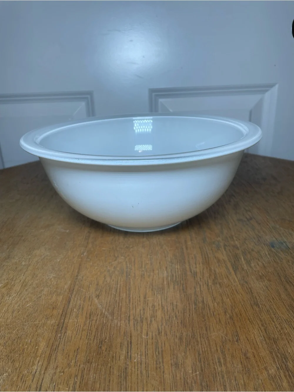 Vintage Pyrex White Opal Glass Mixing Serving Bowl 1.5L 9” USA